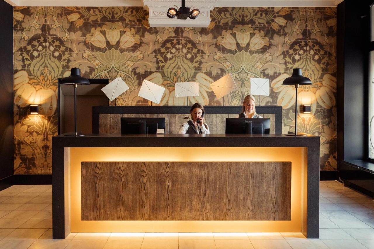 Post-Plaza Hotel & Grand Cafe لييْفاردين المظهر الخارجي الصورة
